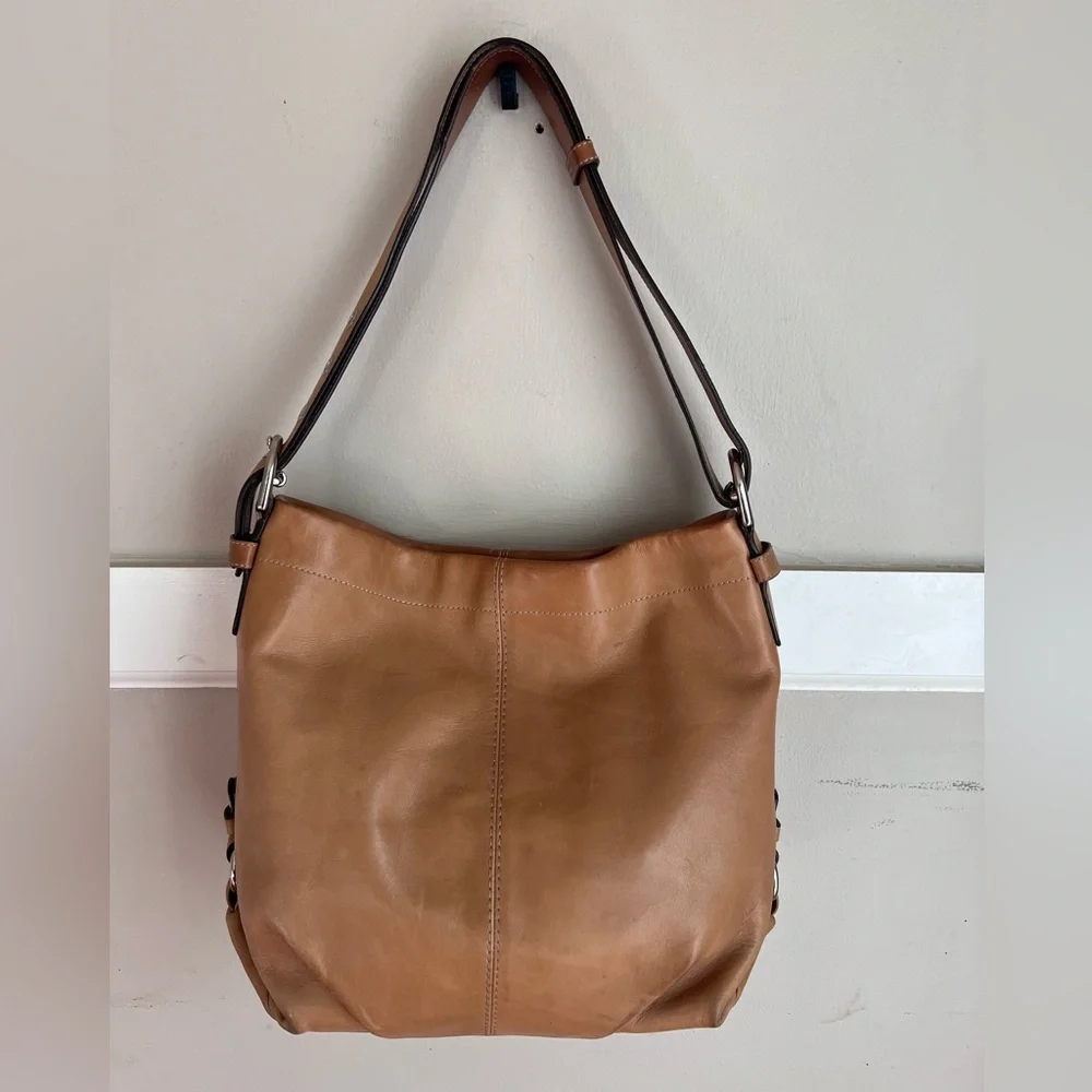 Coach Leather Shoulder Bag Brown F15064 Zipper Closure Pleated Bottom